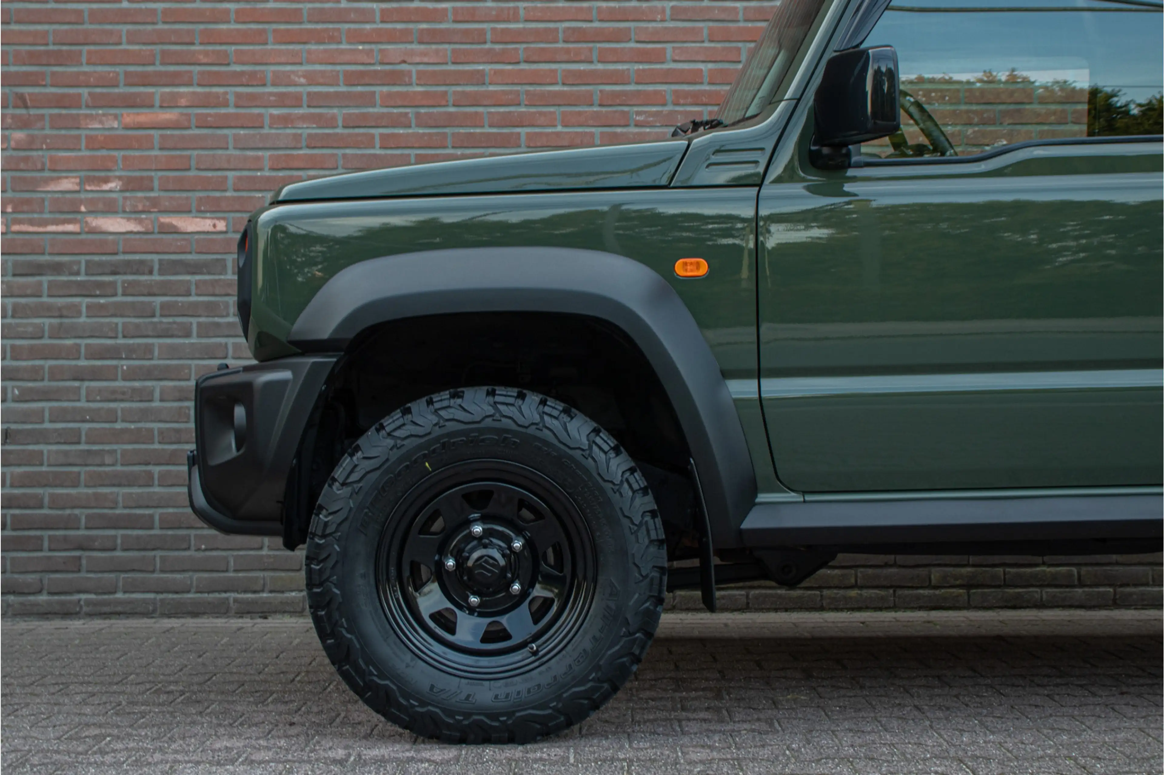 Suzuki Jimny 1.5 Allgrip Stijl, Stoelverwarming, Carplay, Full — photo 27