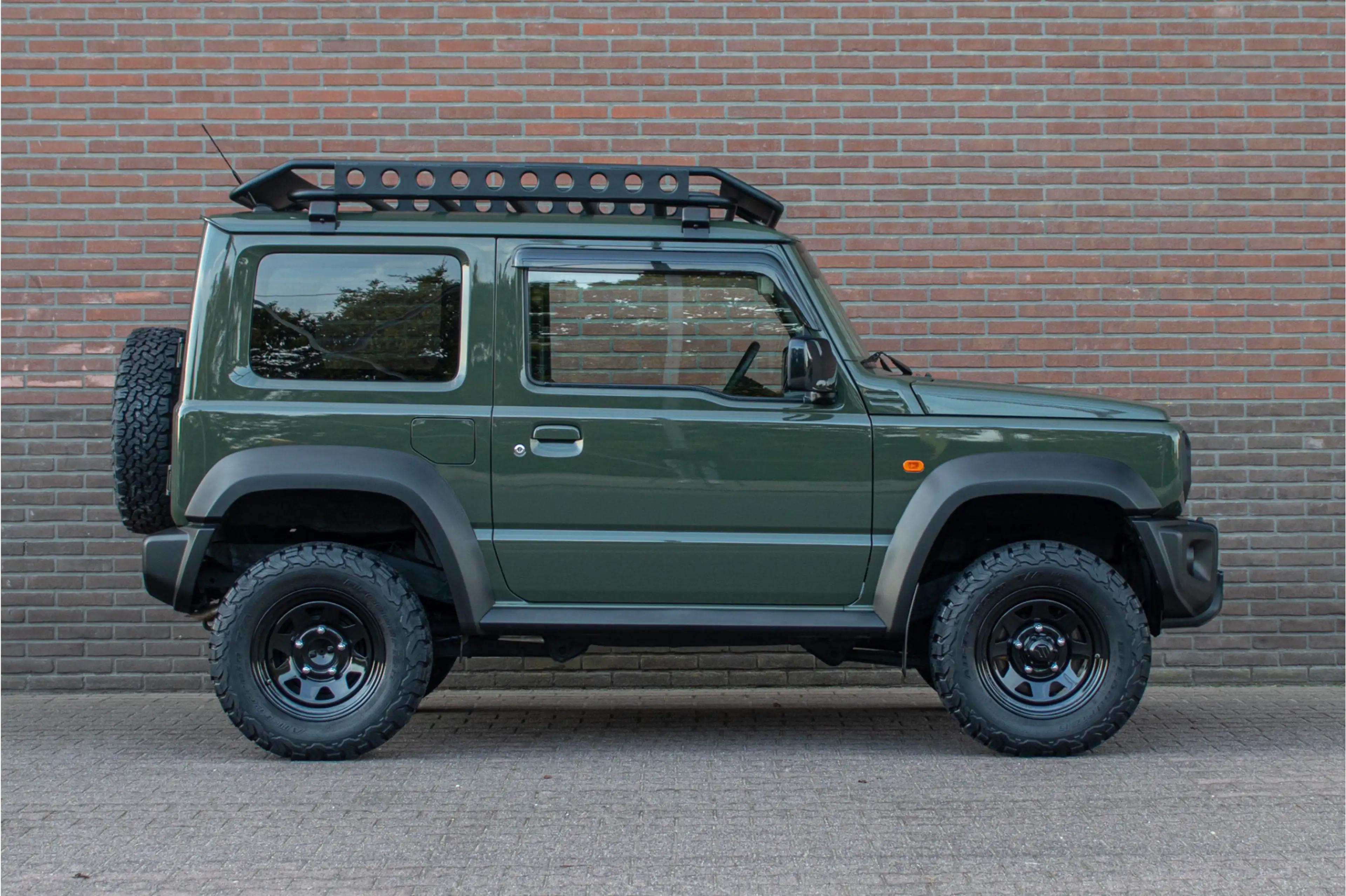 Suzuki Jimny 1.5 Allgrip Stijl, Stoelverwarming, Carplay, Full — photo 19