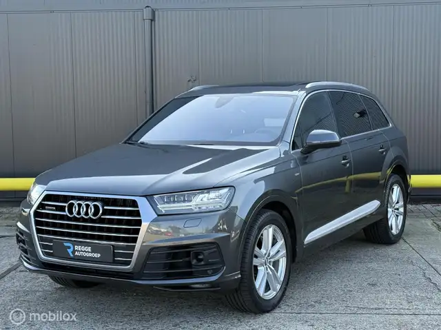 Audi Q7 3.0 TDI quattro S-Line GRIJS KENTEKEN | PANODAK |