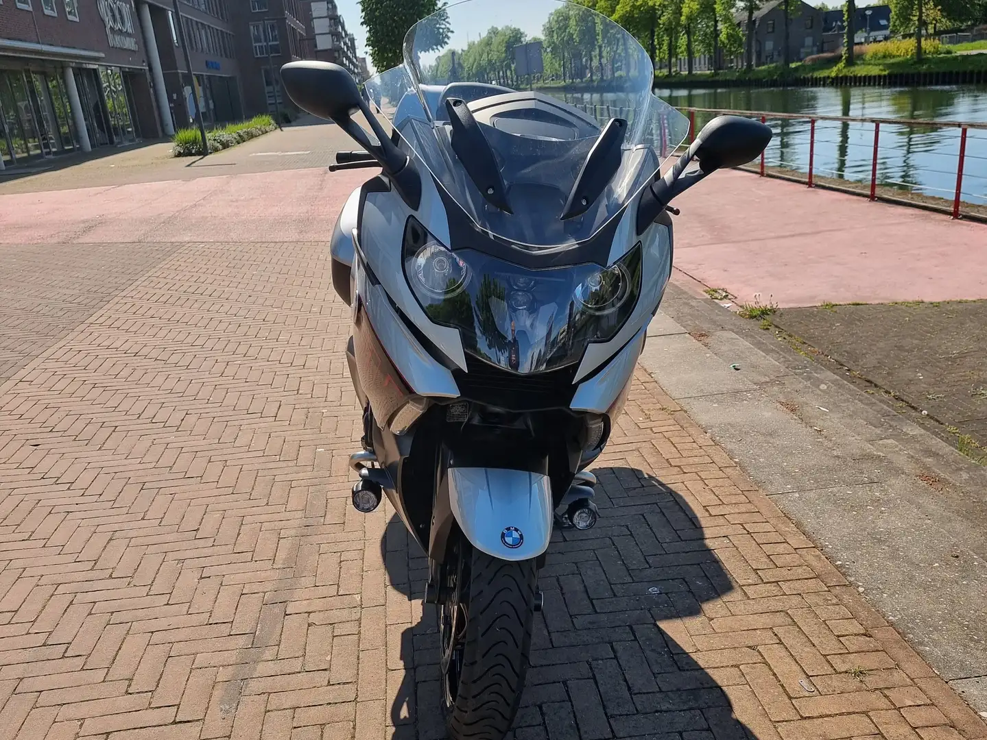 BMW K 1600 GT Black-storm metallic/Glacier-Silber/GT striping Zilver - 2