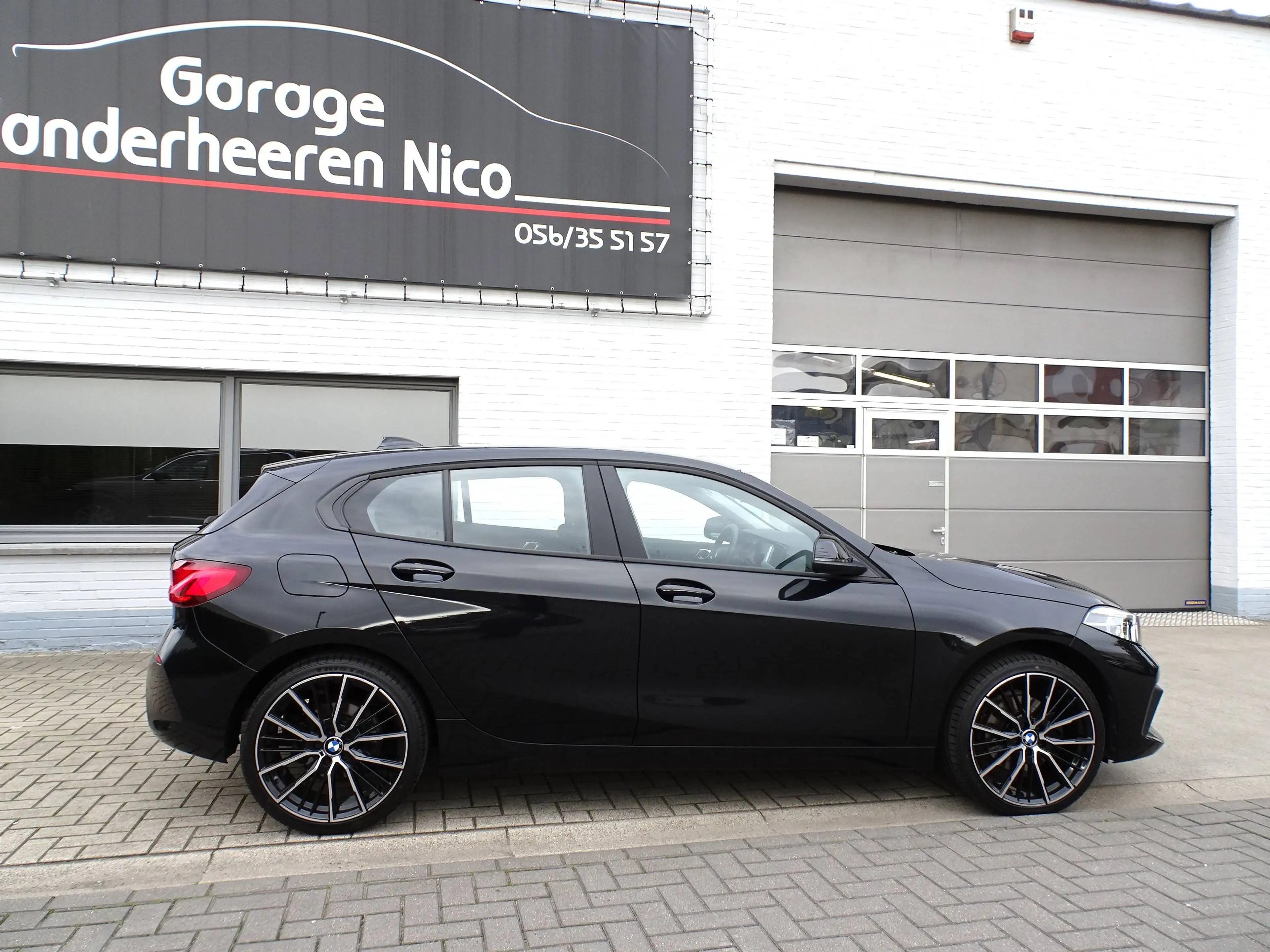 BMW 118 i 5d. VIRTUAL,CARPLAY,FULL LED,NAVI,CRUISE,DAB,BLUETH,AIRCO,ALU,SERVO — photo 4