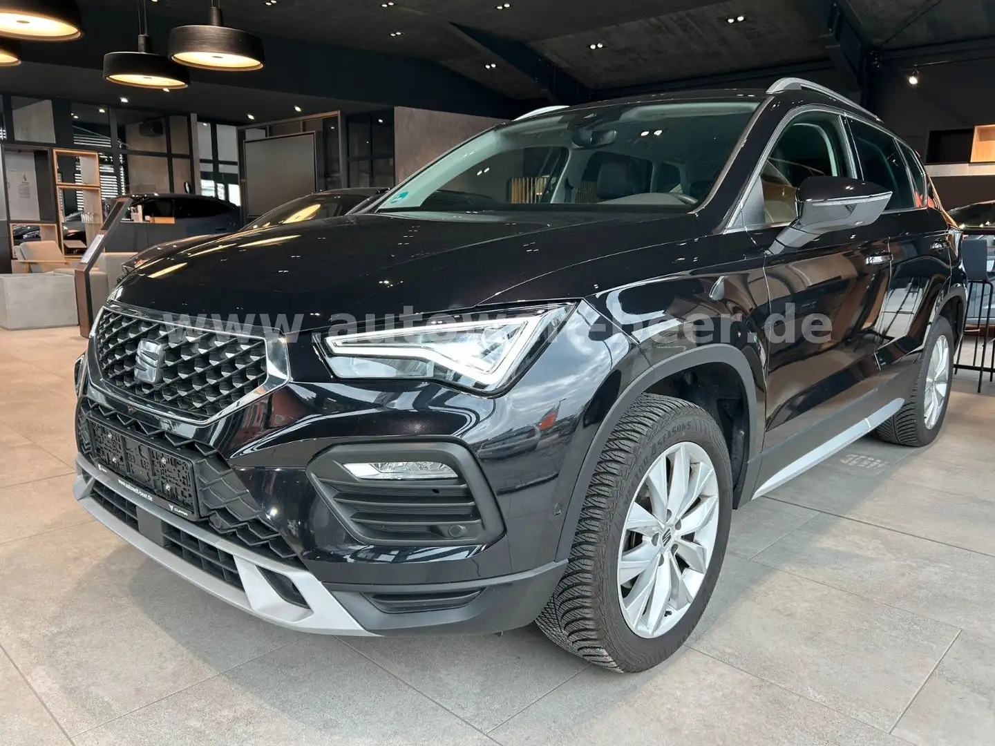 SEAT Ateca XP 1.5 TSI 150PS DSG *CAM*NAVI*FULL LINK* Schwarz - 1