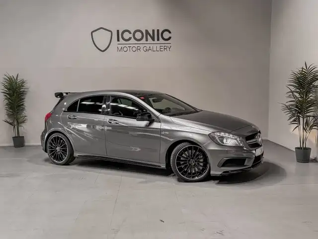 Mercedes-Benz A 45 AMG