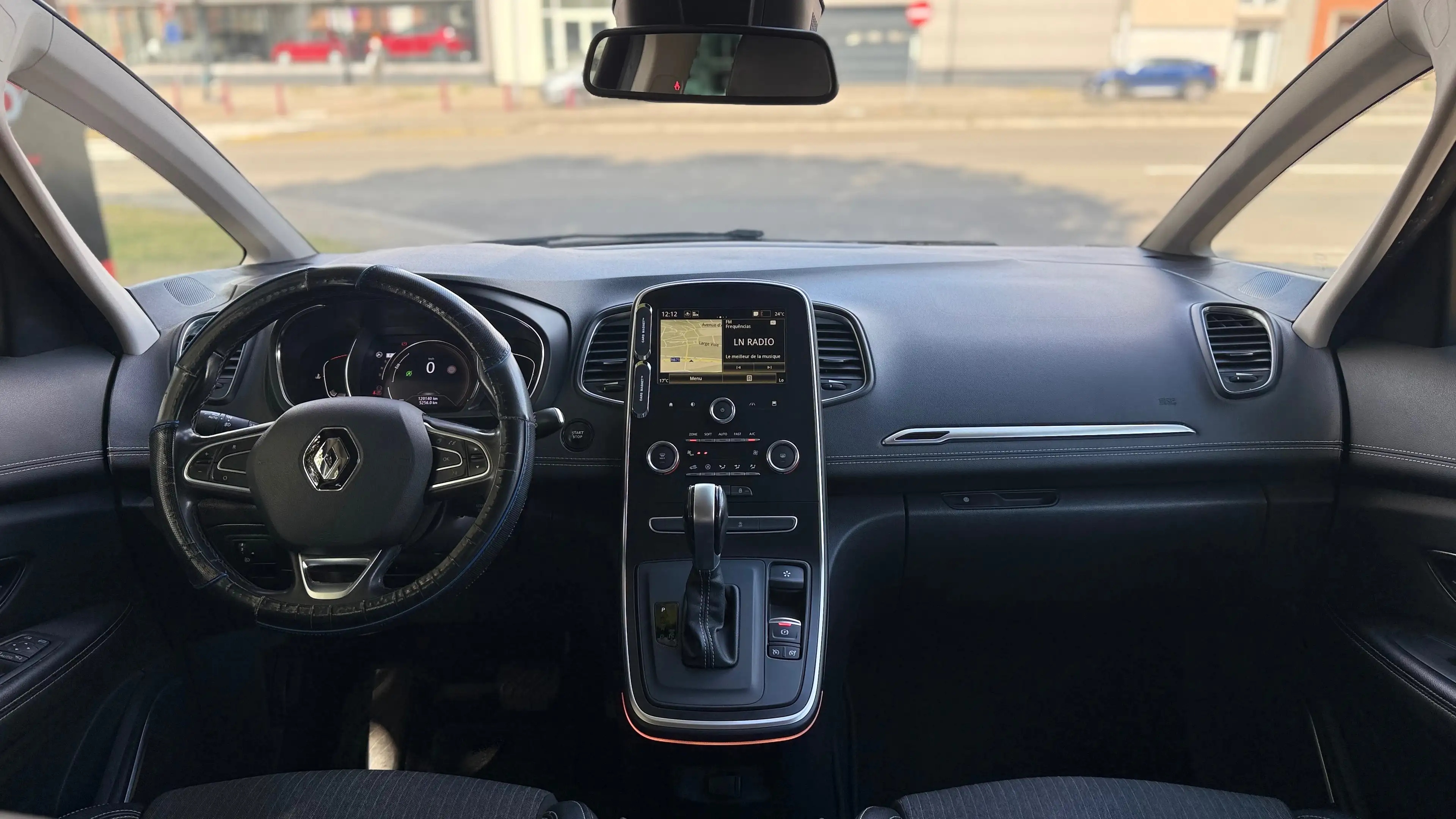 Renault Scenic * 7PLACES* *1 PROP* AUTO* XENON* CAMERA* GARANTIE 12 MOIS* — photo 14