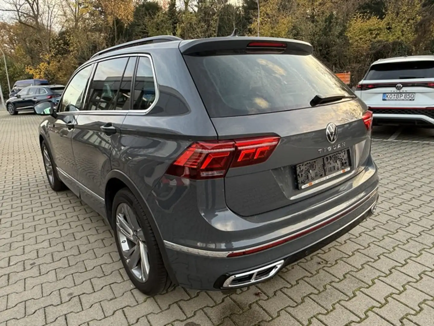 Volkswagen Tiguan R Line R-Line Grau - 2