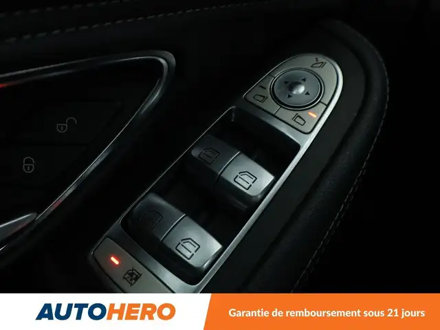 Mercedes-Benz C-Class view 30