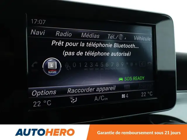 Mercedes-Benz C-Class view 26