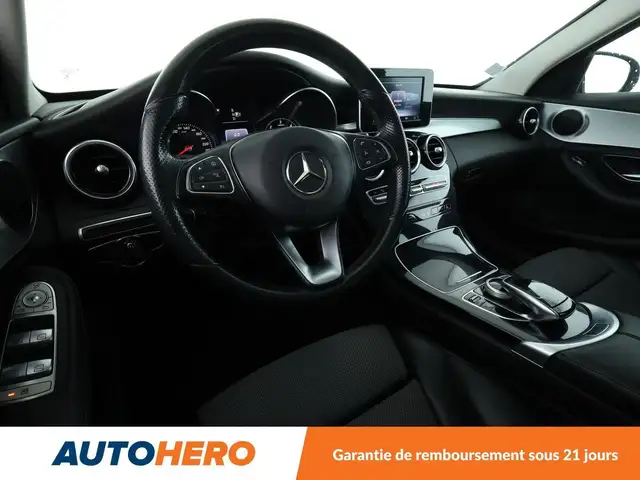 Mercedes-Benz C-Class view 11