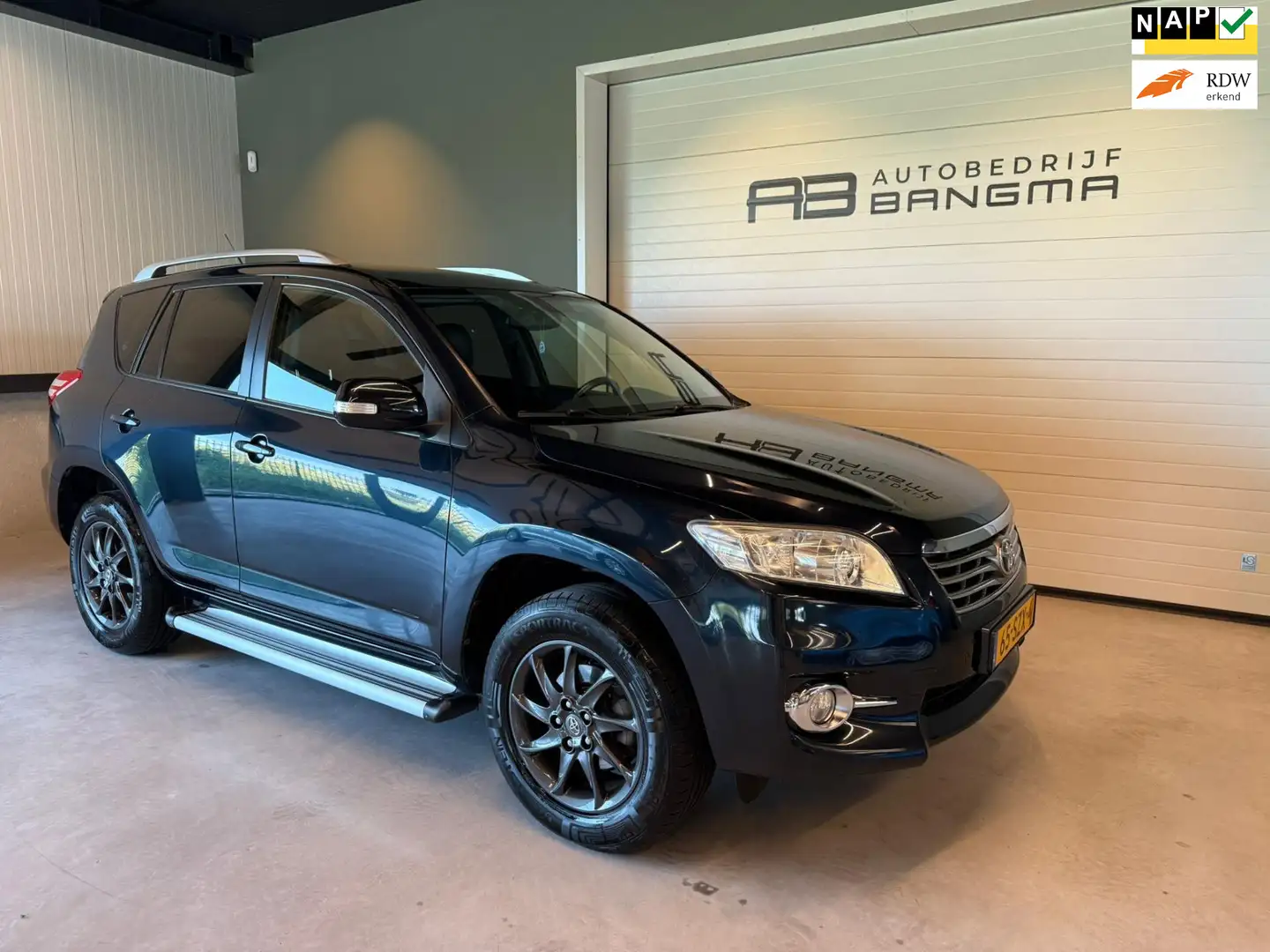 Toyota RAV 4 2.0 VVTi DYNAMIC 2WD/CLIMA AIRCO/NAVIGATIE/LEDEREN Grijs - 1