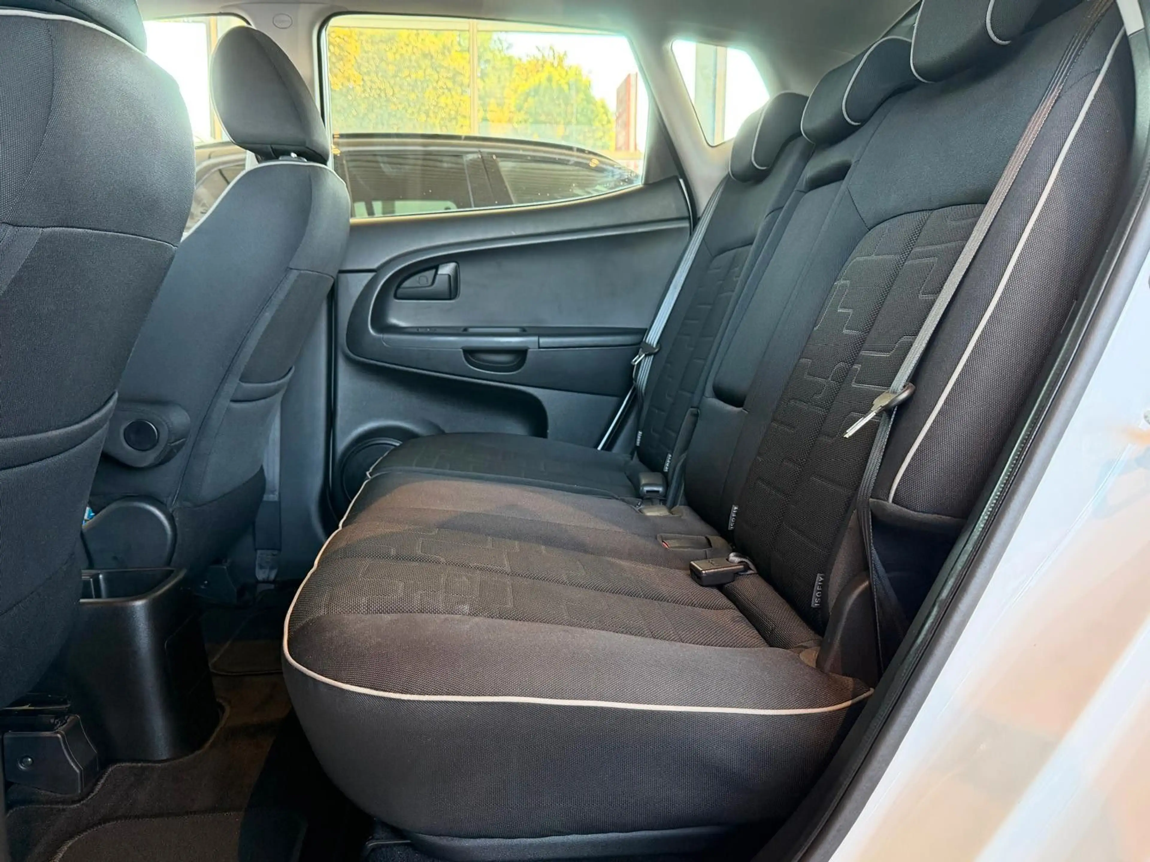 Kia Venga Dream Team/SHZ/bluetooth/Klimaautomatik — photo 15