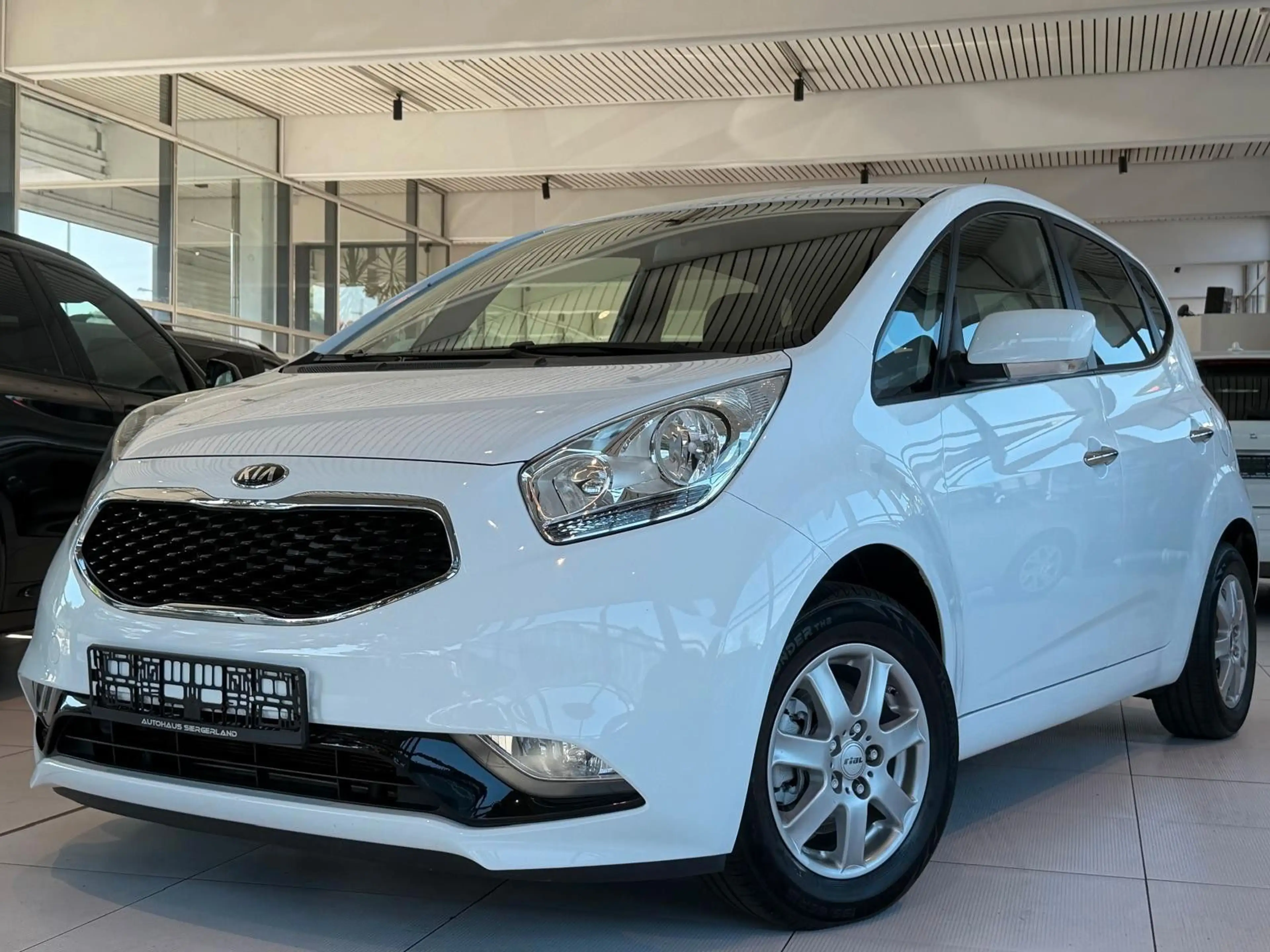 Kia Venga Dream Team/SHZ/bluetooth/Klimaautomatik — photo 2