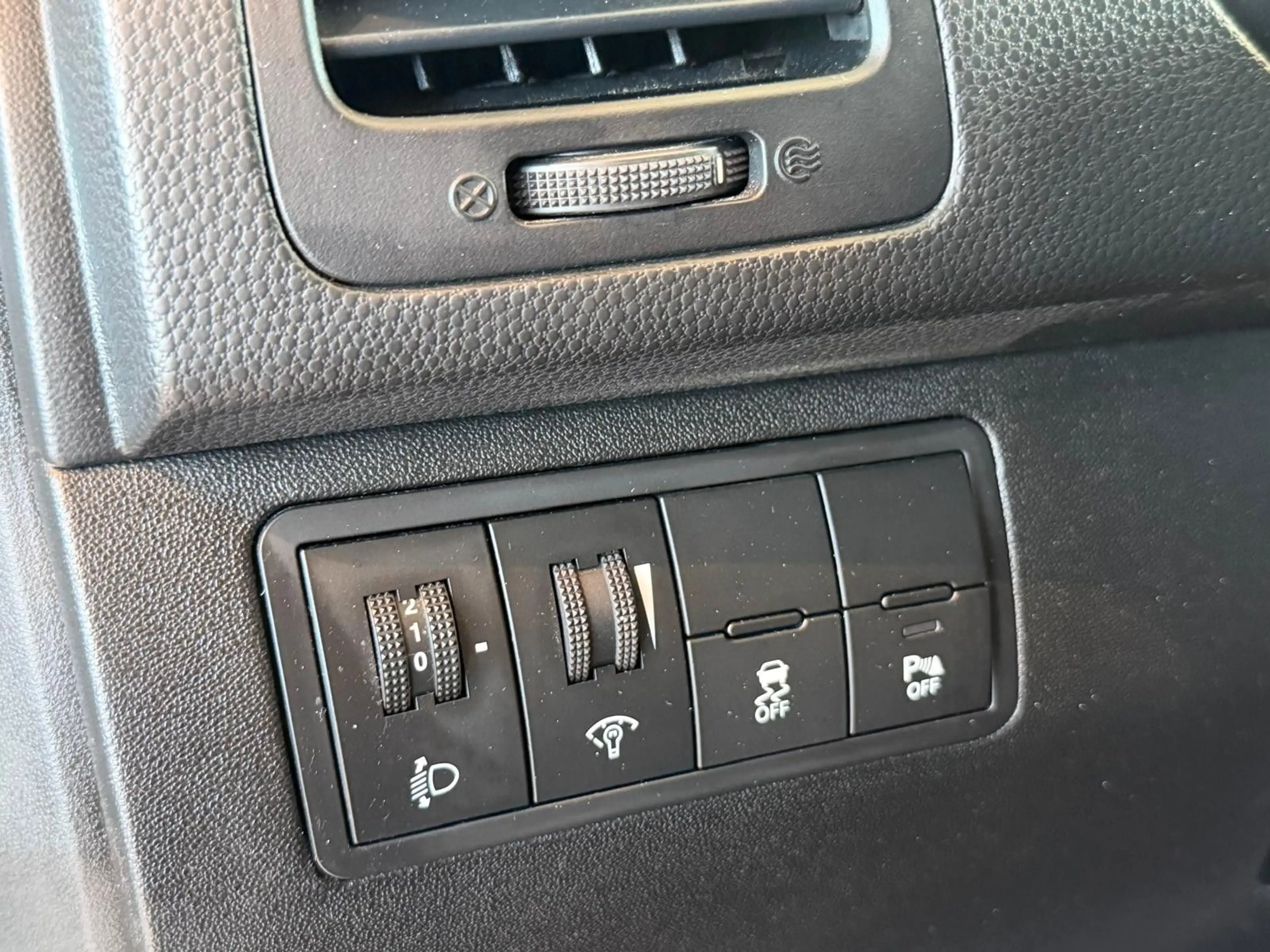 Kia Venga Dream Team/SHZ/bluetooth/Klimaautomatik — photo 11