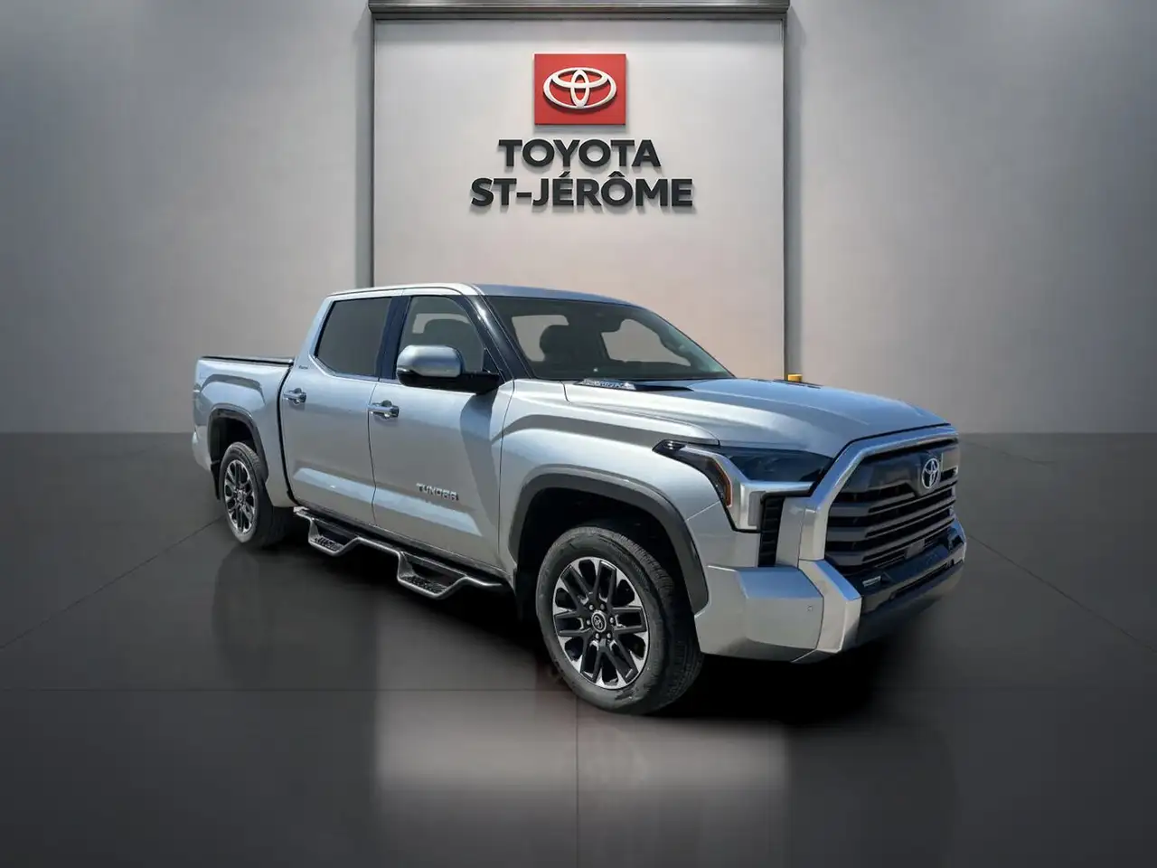 Toyota Tundra снимка Toyota Tundra