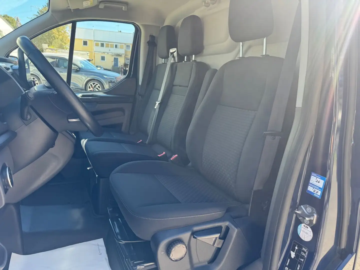 Ford Transit Custom 340 L2 Bi-Xenon/Kam/Navi/ACC/Spur Blau - 2