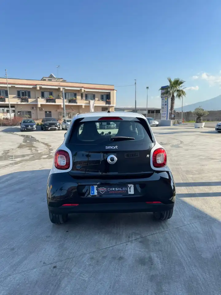 smart forFour 2021