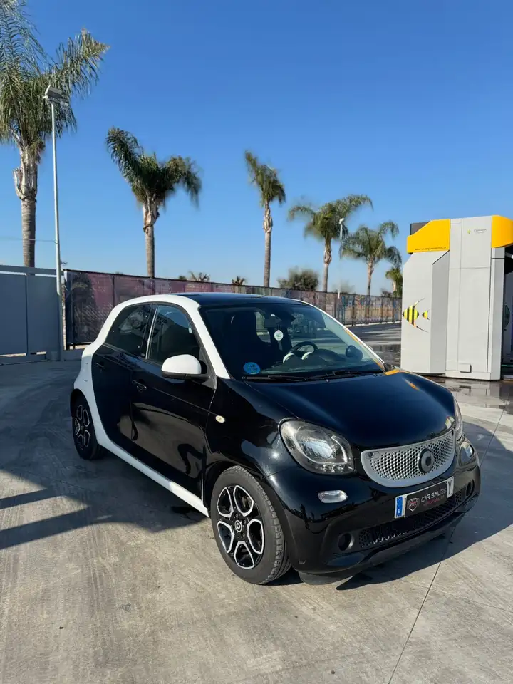 smart forFour 2021