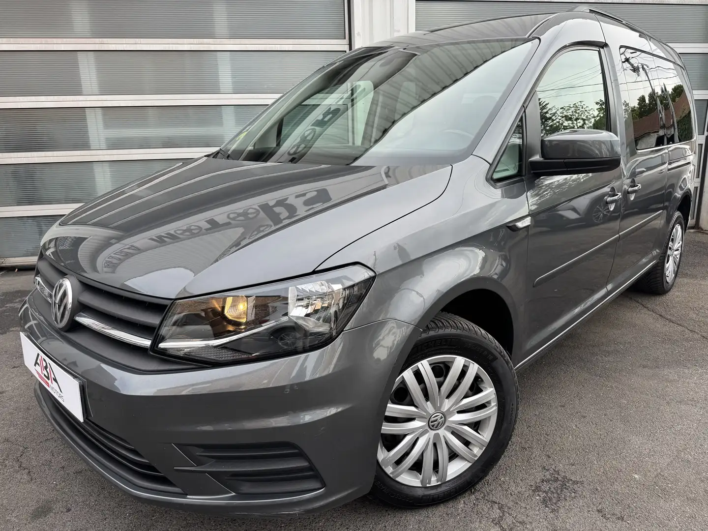 Volkswagen Caddy Maxi 2.0 TDI 150 DSG6 Confortline - 1