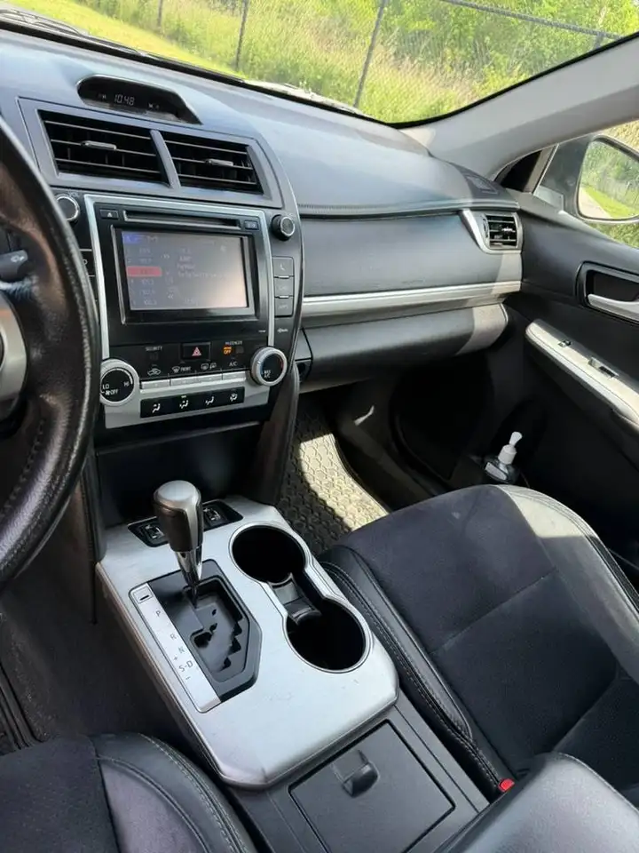 Toyota Camry снимка Toyota Camry