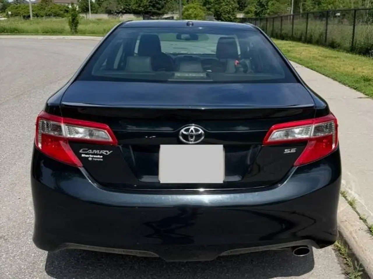 Toyota Camry снимка Toyota Camry