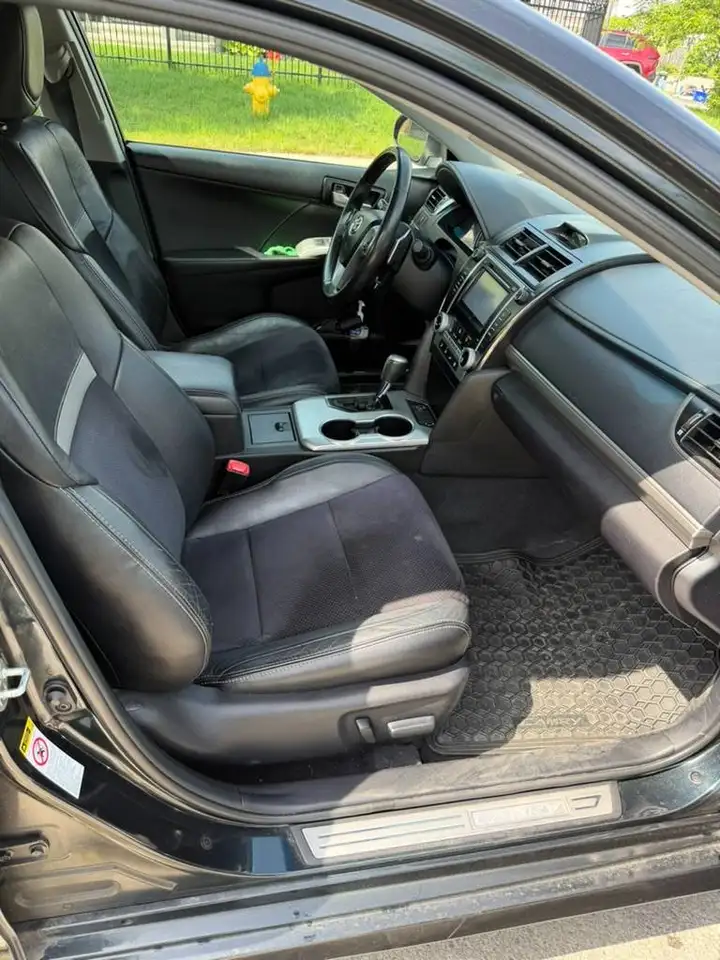 Toyota Camry снимка Toyota Camry