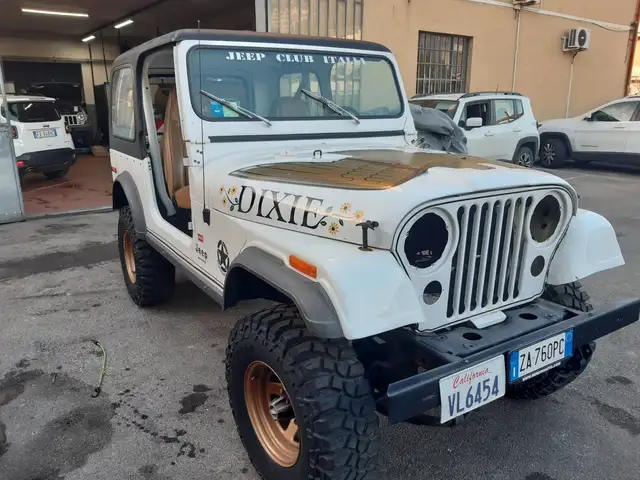 Jeep CJ-7 5.9 V8  - PREZZO DA RESTAURARE