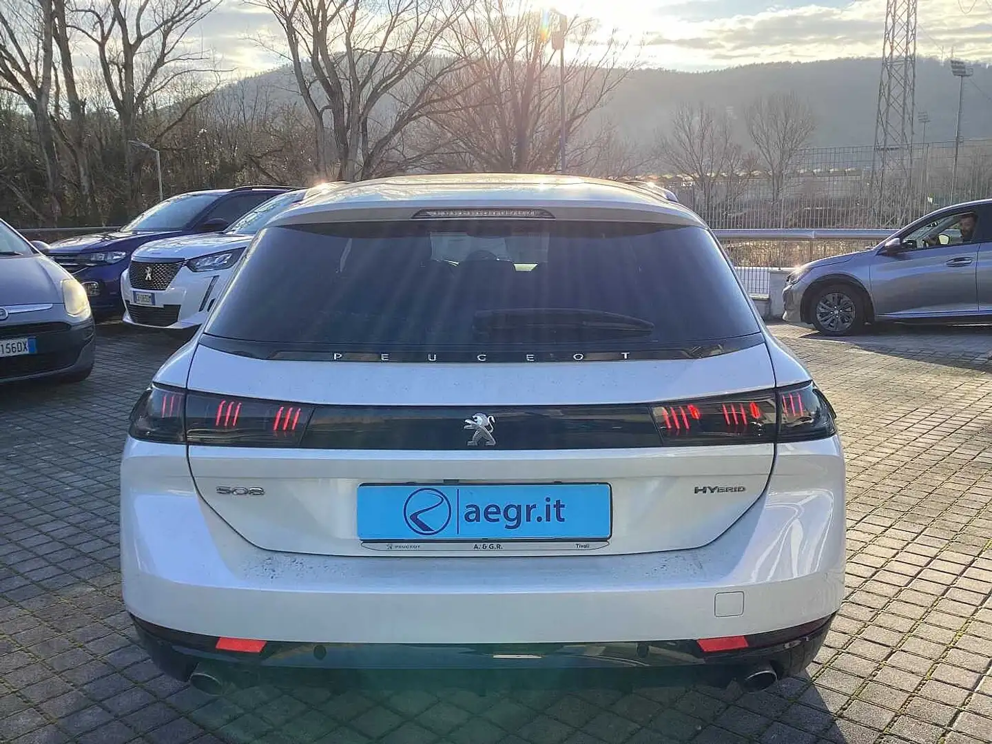 Peugeot 508 2ª serie Plug-in Hybrid 225 e-EAT8 GT Blanc - 2