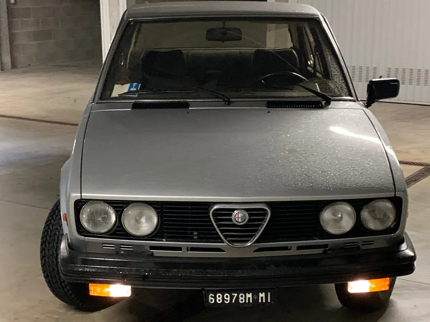Alfa Romeo Alfetta 2000Li America Plateado - 1