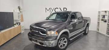 5.7L V8 Laramie Longhorn AWD