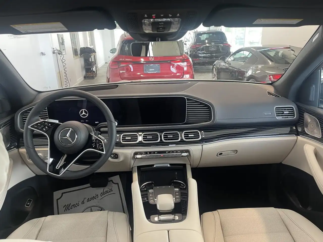 Mercedes-Benz GLE снимка Mercedes-Benz GLE