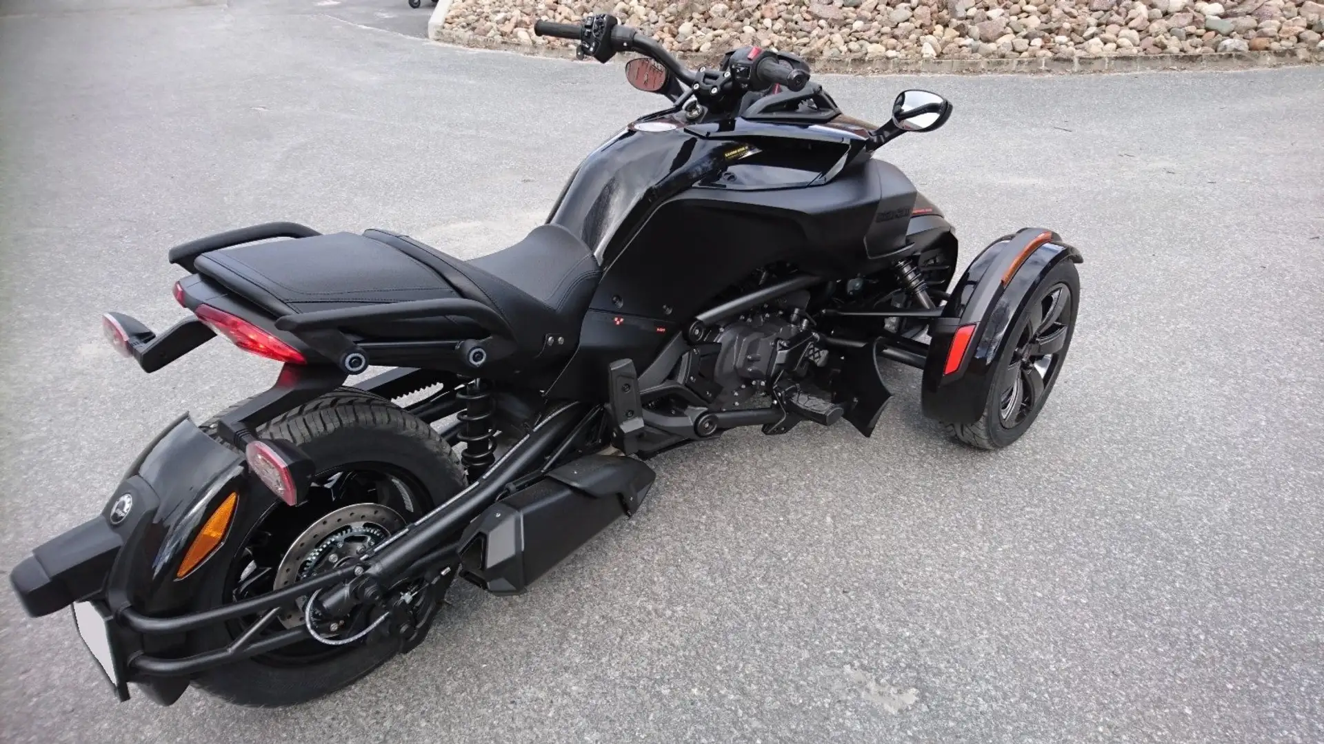 Can Am Spyder F3 -S Special Series Siyah - 2
