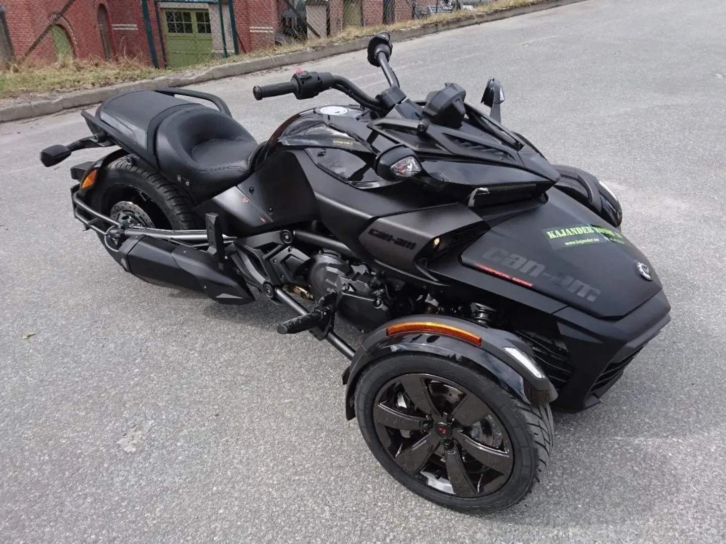 Can Am Spyder F3 -S Special Series Black - 1