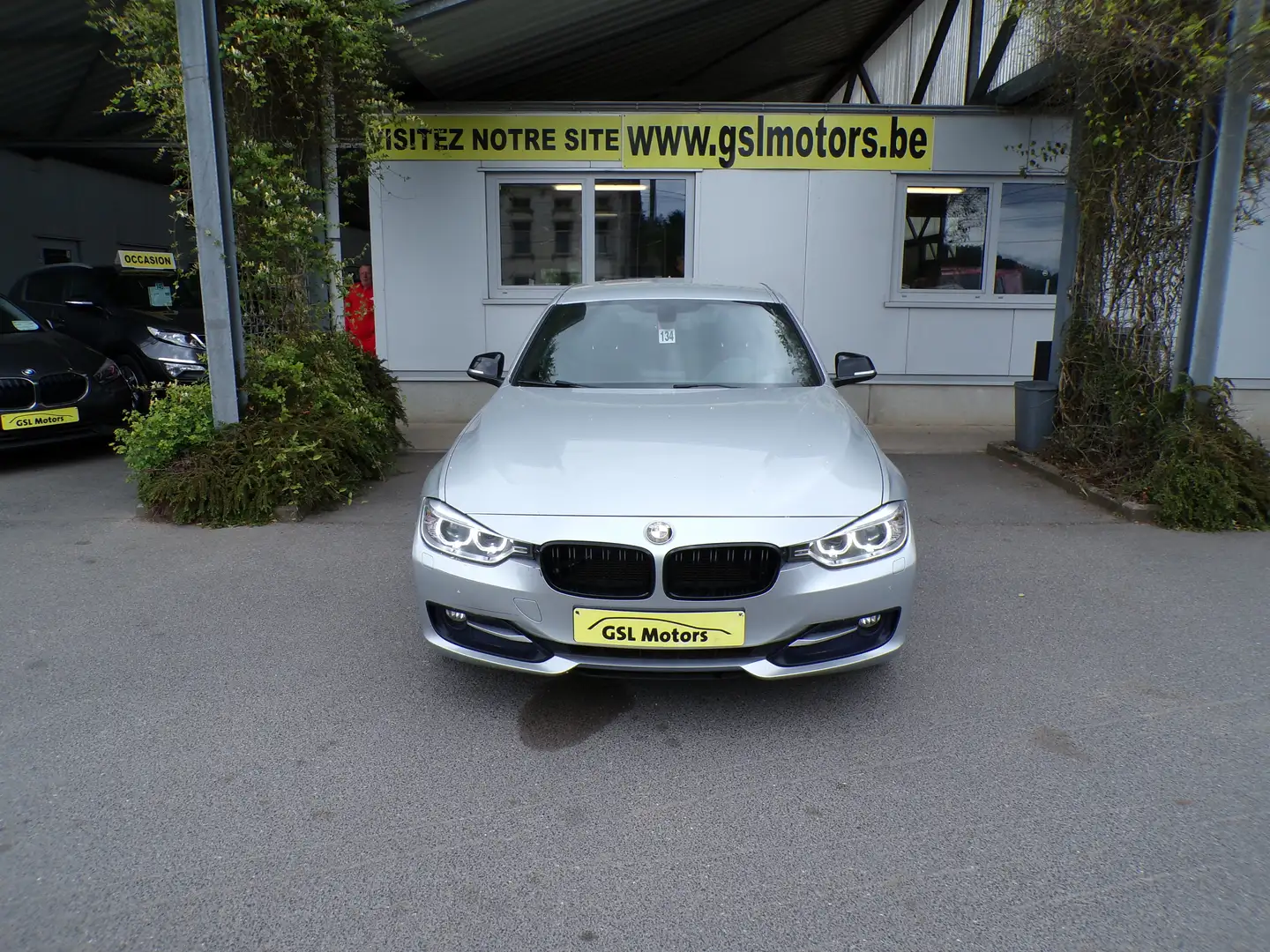 BMW 316 2.0D 115cv automatique gris alu 01/15 Airco GPS CD Argent - 2
