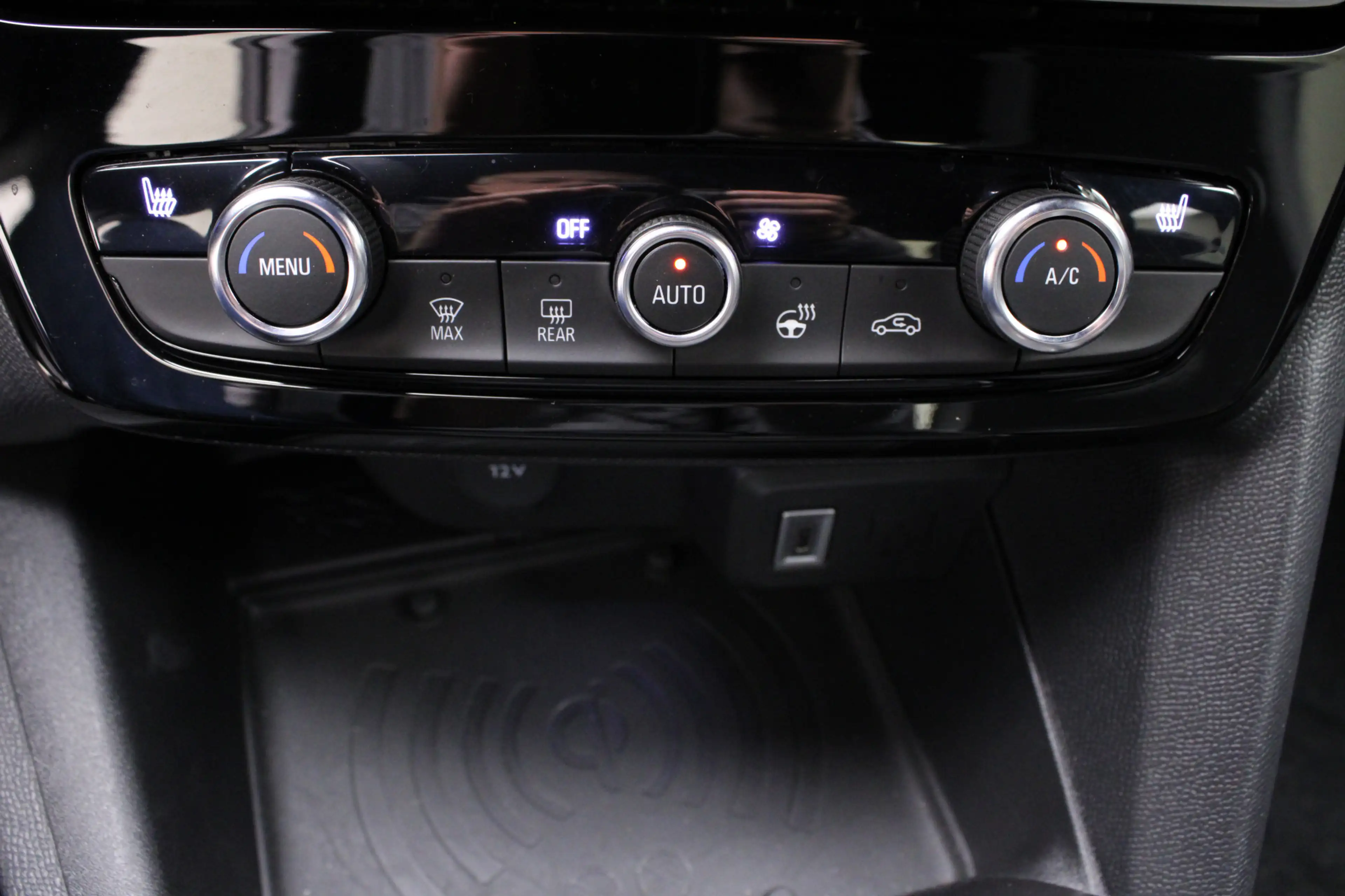 Opel Mokka-E Electric Business Edition 54 kWh long range | Full — photo 27