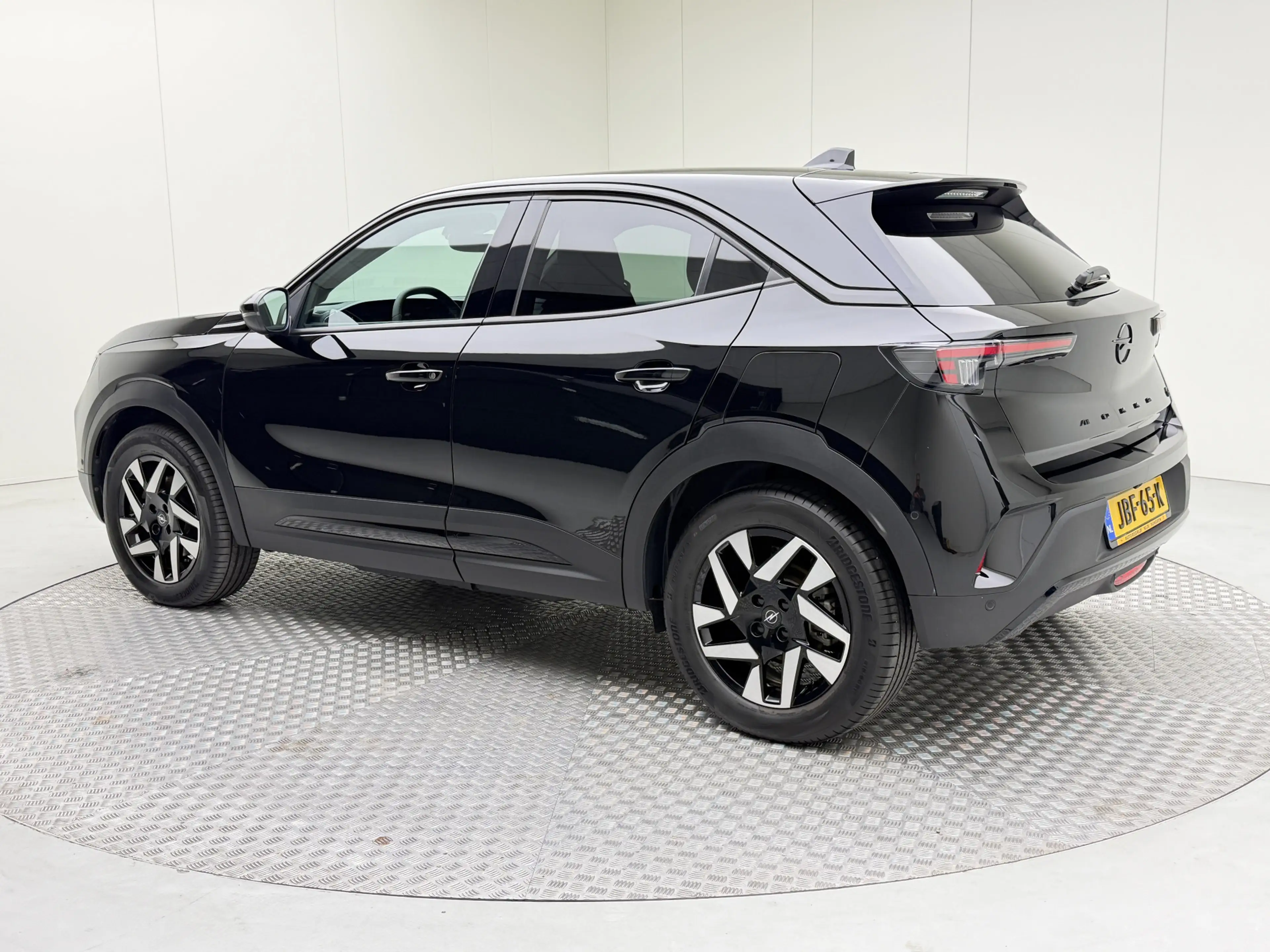 Opel Mokka-E Electric Business Edition 54 kWh long range | Full — photo 3