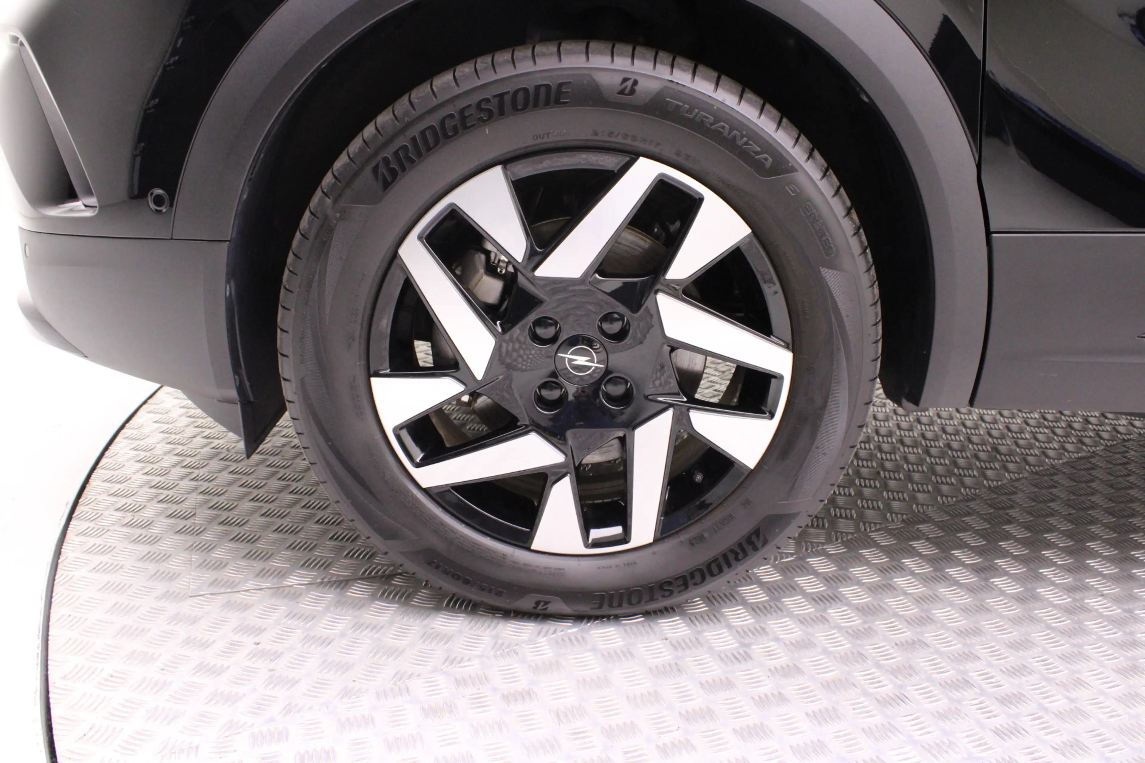 Opel Mokka-E Electric Business Edition 54 kWh long range | Full — photo 9