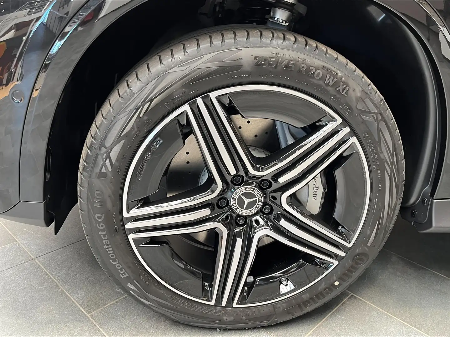 Mercedes-Benz GLC 300 GLC de 4MATIC Star Edition - 2