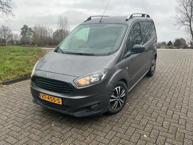 Ford Transit Courier 1.5 TDCI AMBIENTE