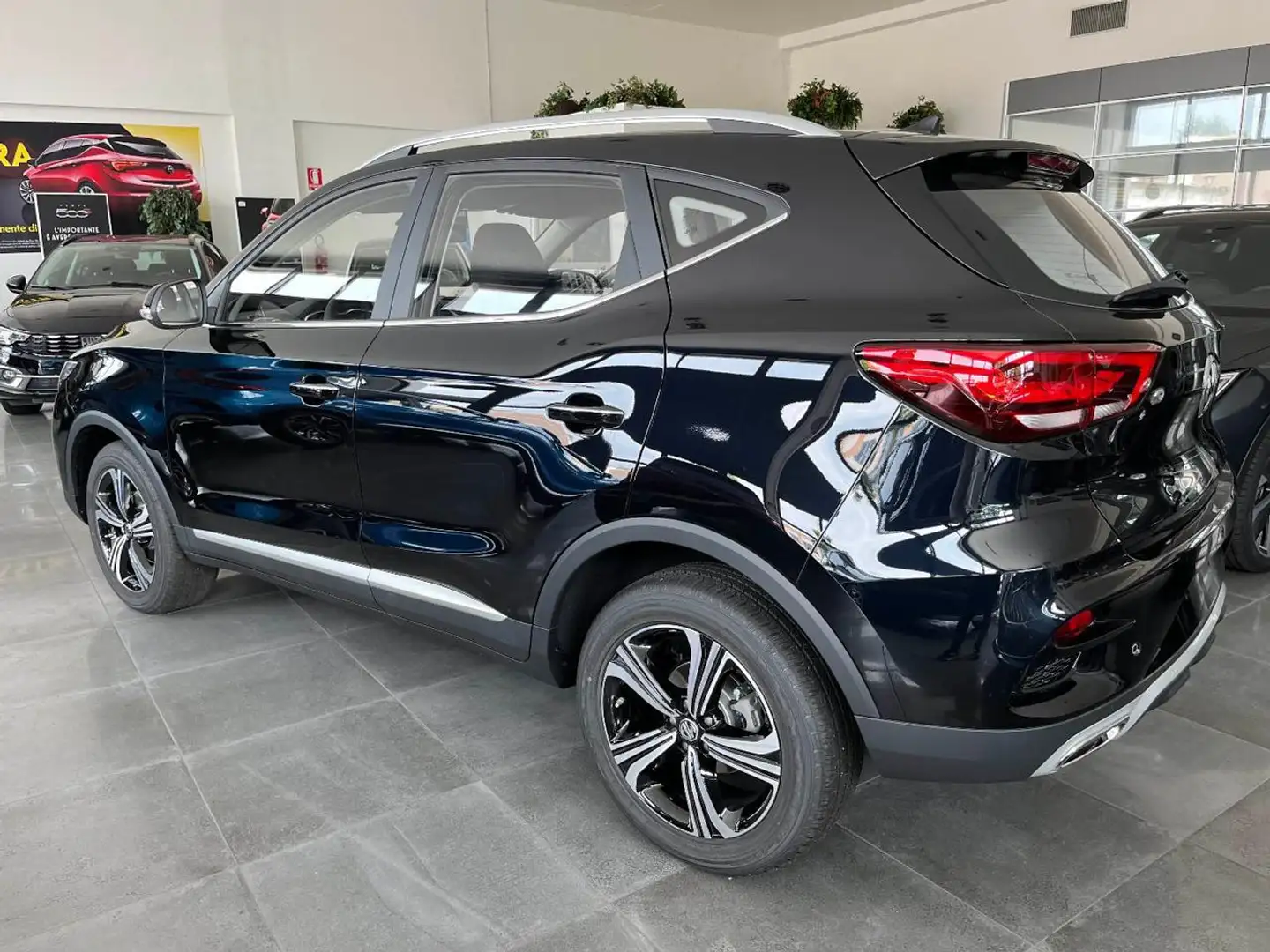 MG ZS 1.5 Comfort/VARI COLORI/PRONTA CONSEGNA!!! Nero - 2