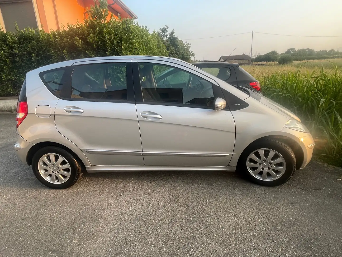 Mercedes-Benz A 150 Classe A - W/C 169 Elegance Plateado - 1