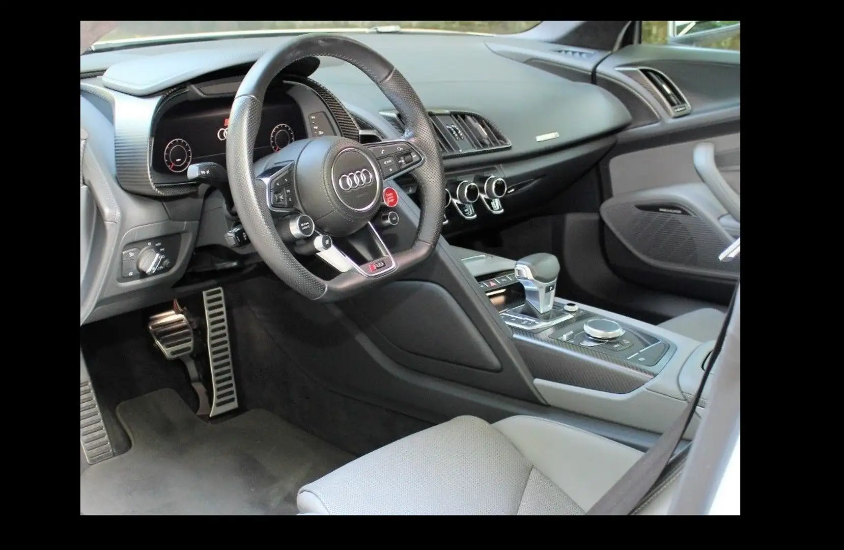 Audi R8 Performance quattro-->>>> S tronic - 2