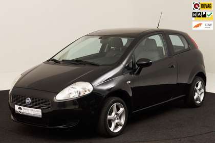 Fiat Grande Punto 1.3 Diesel edizione cool, nieuwe remmen, 4 seizoen