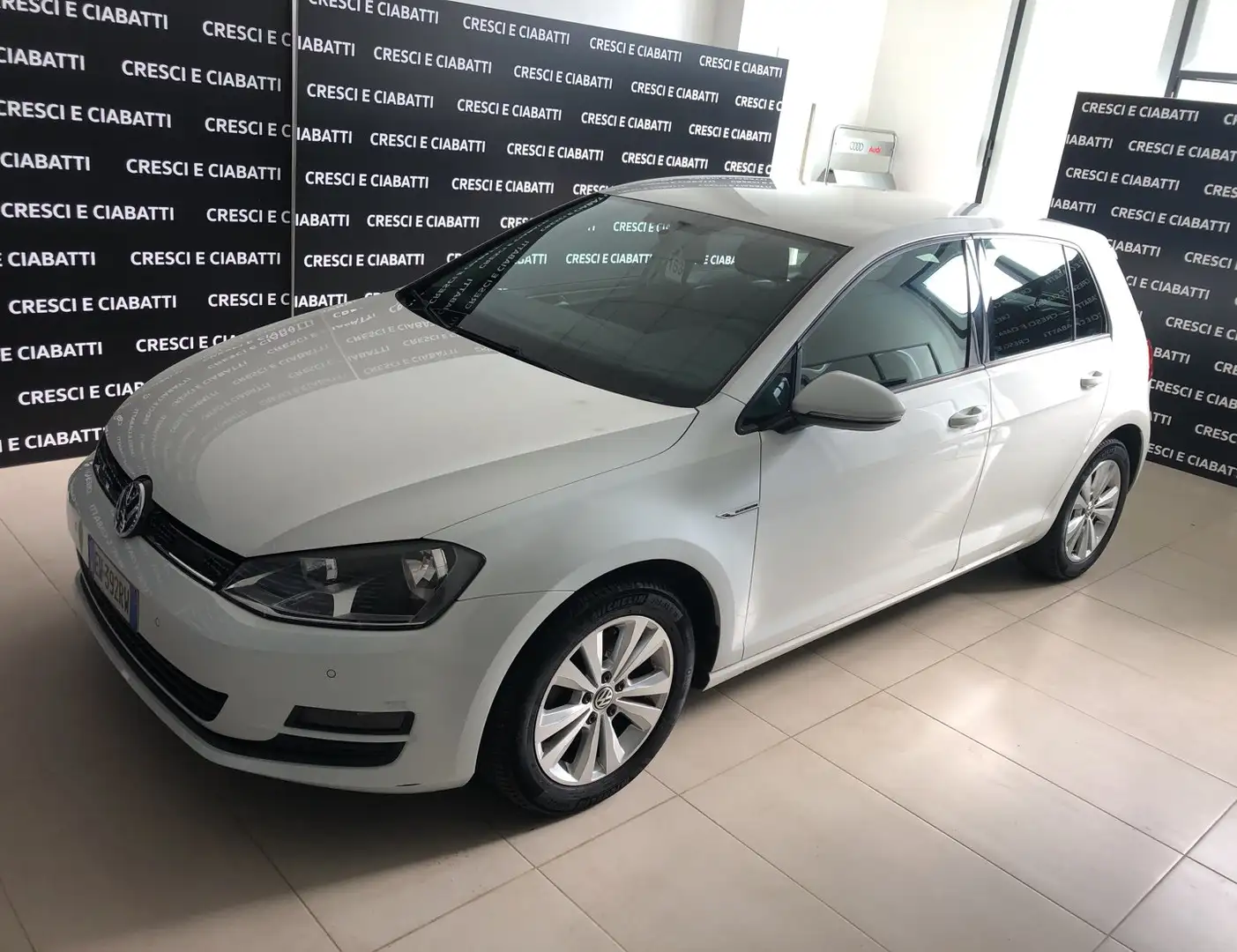 Volkswagen Golf Golf 1.4 TGI 5p. Comfortline BlueMotion Bianco - 1