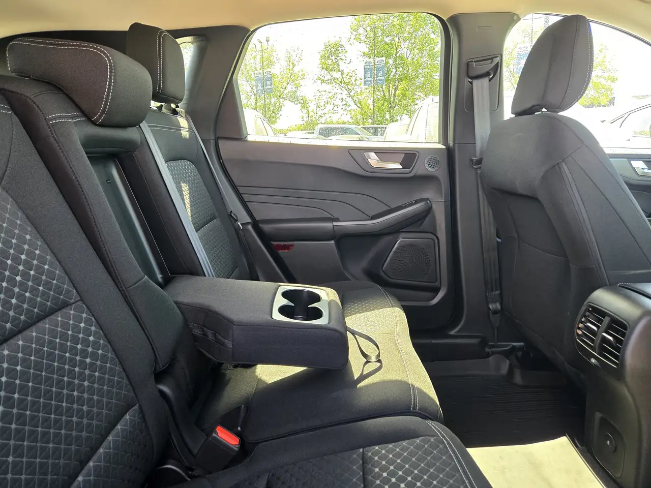 Ford Escape снимка Ford Escape