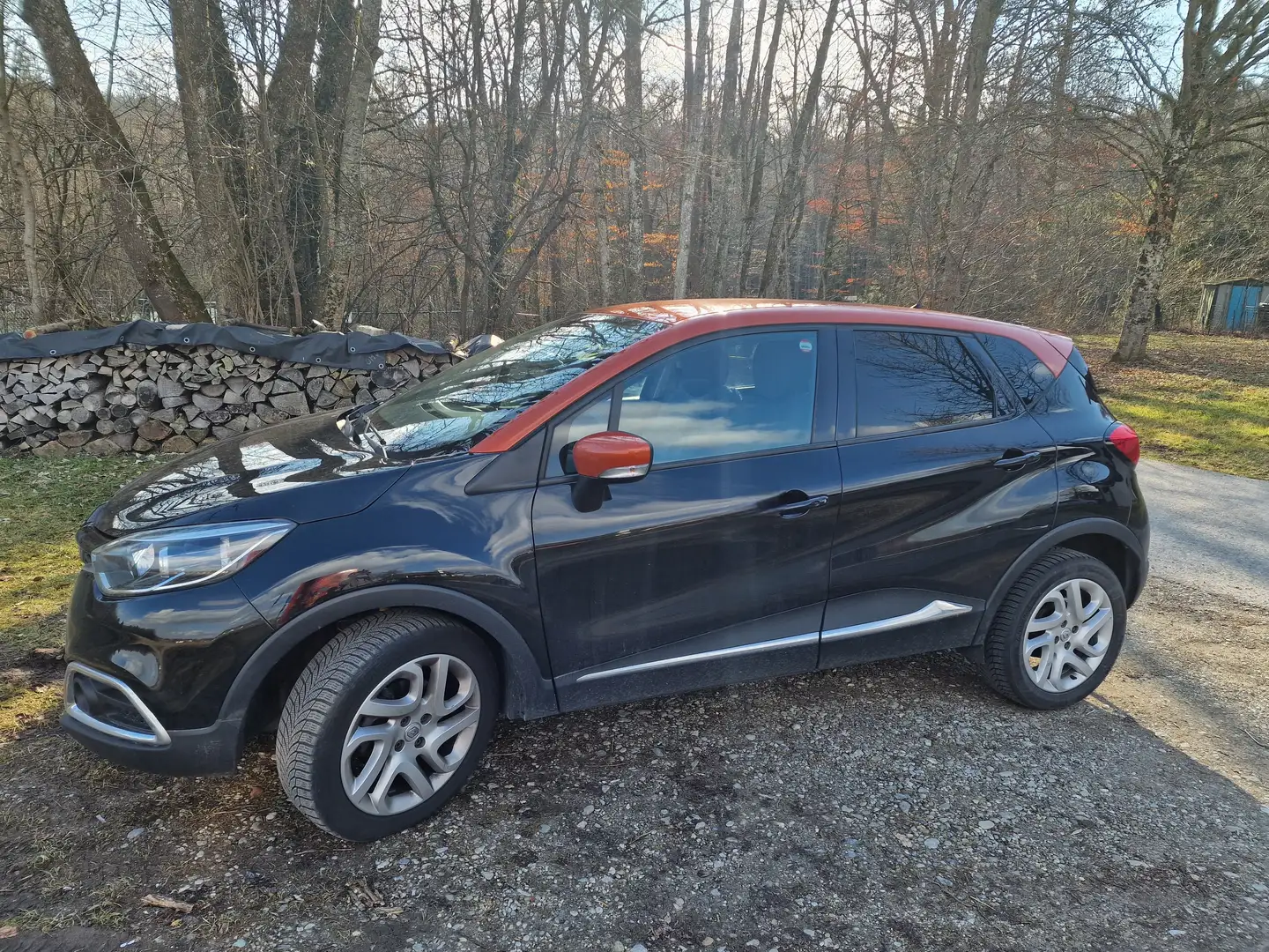 Renault Captur Captur ENERGY TCe 120 EDC Elysee Schwarz - 2