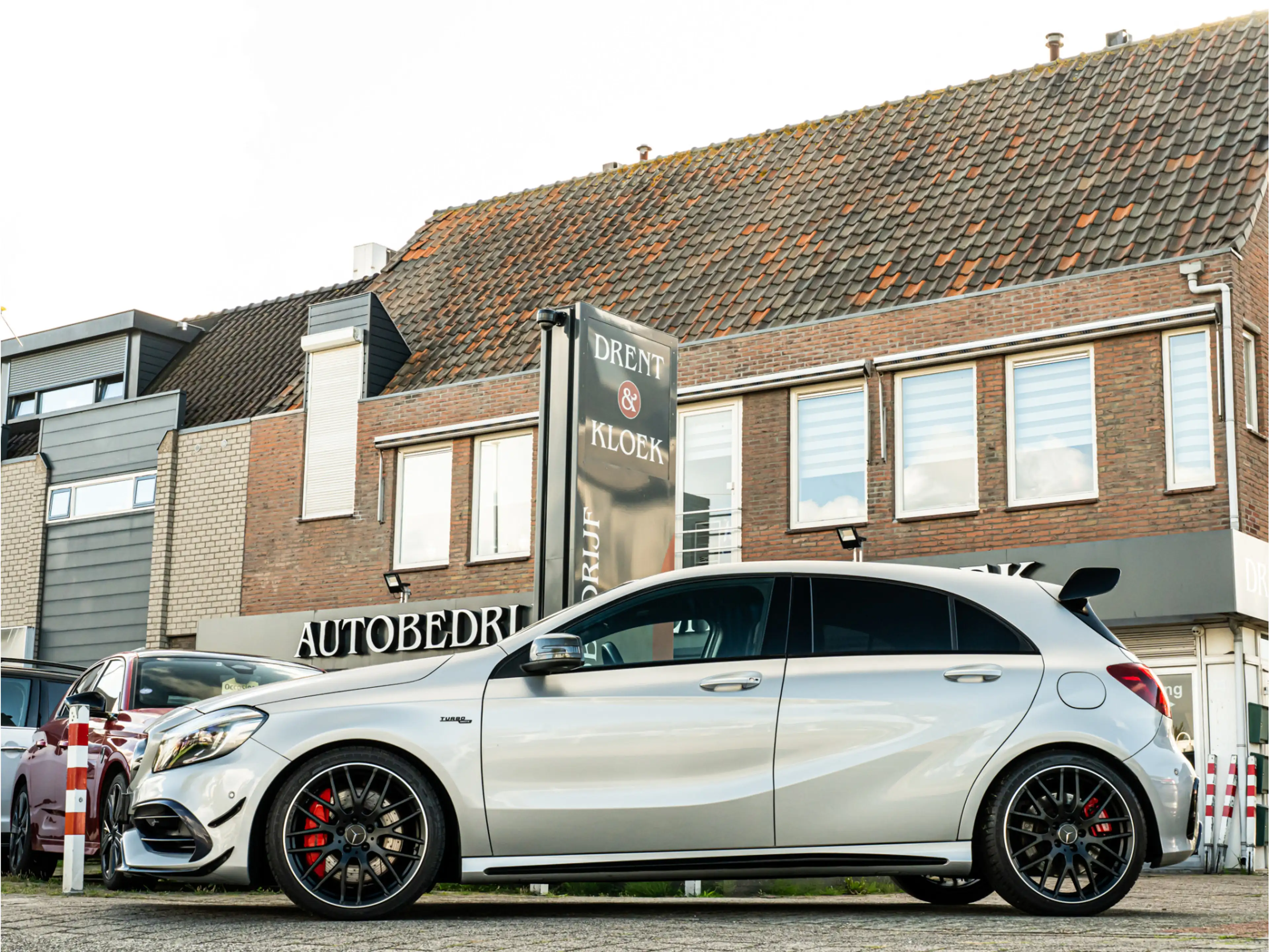 Mercedes-Benz A 45 AMG 4MATIC SCHAALSTOELEN AERO 19 INCH HARMAN KARDON ME — photo 22