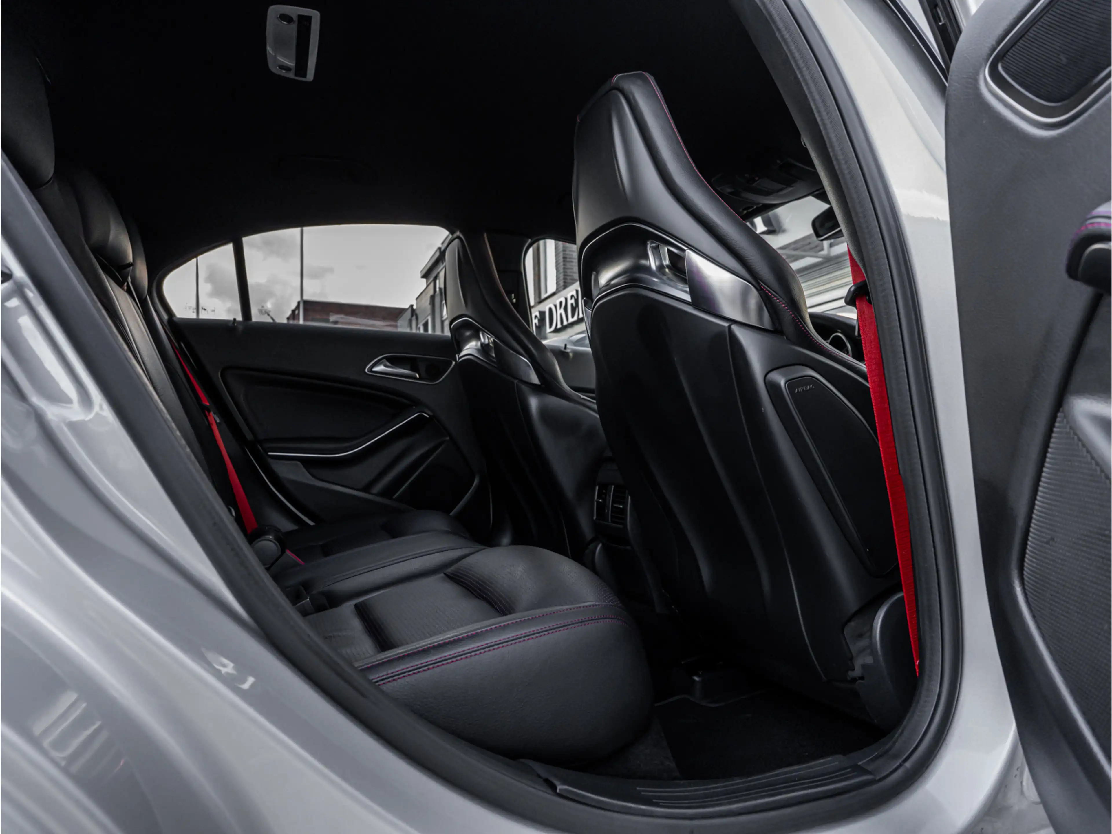 Mercedes-Benz A 45 AMG 4MATIC SCHAALSTOELEN AERO 19 INCH HARMAN KARDON ME — photo 27