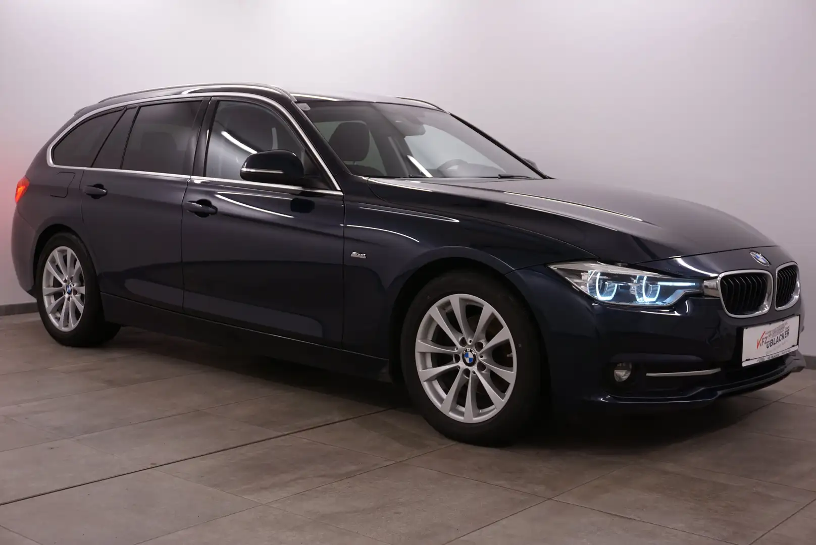 BMW 320 320 d Efficient Dynamics Sport Line Blau - 1
