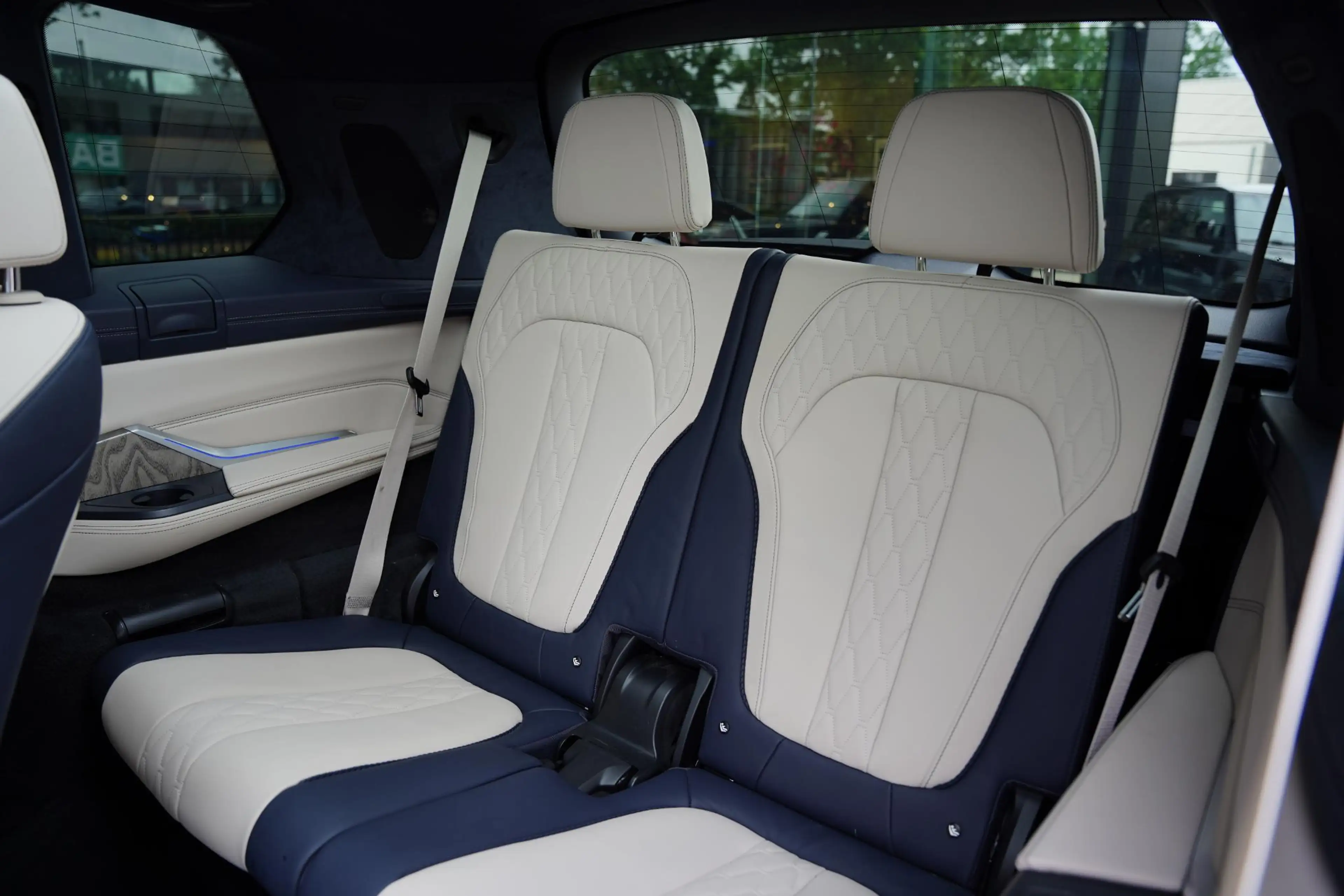 BMW X7 X-Drive 40 I / Individual / 6 Persoons / Bowers & — photo 9