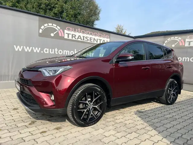 Toyota RAV4 2.0 D-4D Lounge