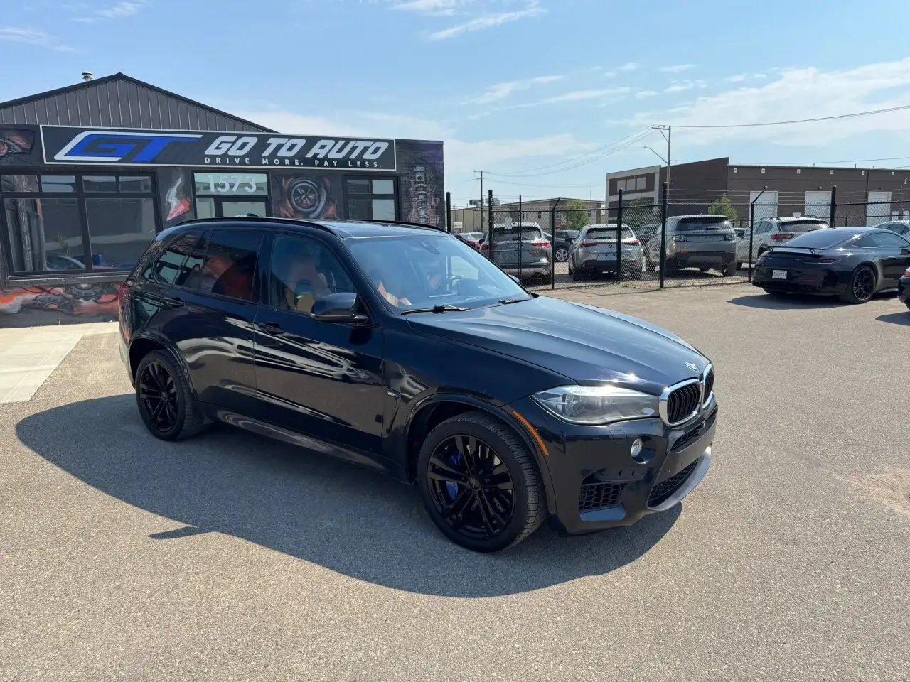 BMW X5 M снимка BMW X5 M